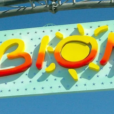 Modern In Pineda - Beahost * ビビオーネ