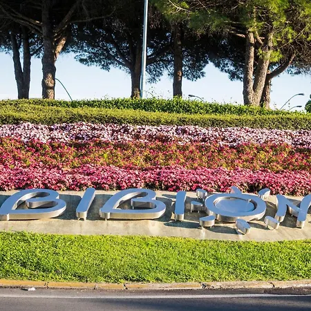 アパート Modern In Pineda - Beahost ビビオーネ