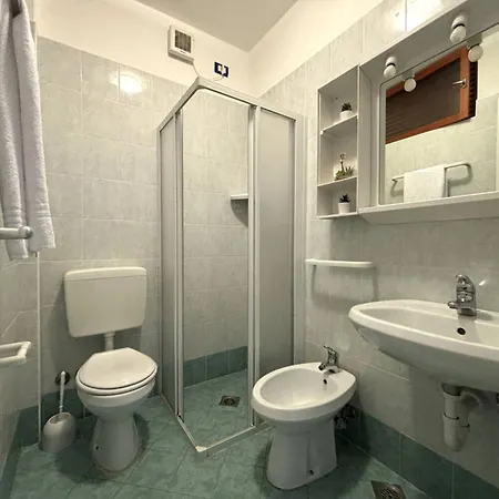 Modern In Pineda - Beahost 公寓